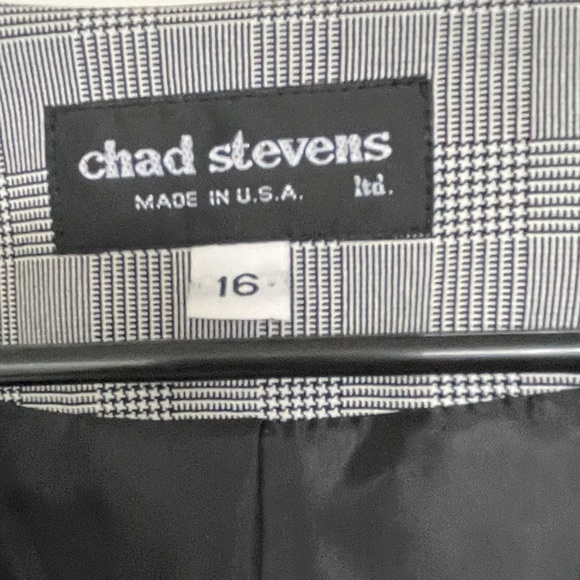 Checked Houndstooth Pattern Collarless Blazer - Picture 3 of 5